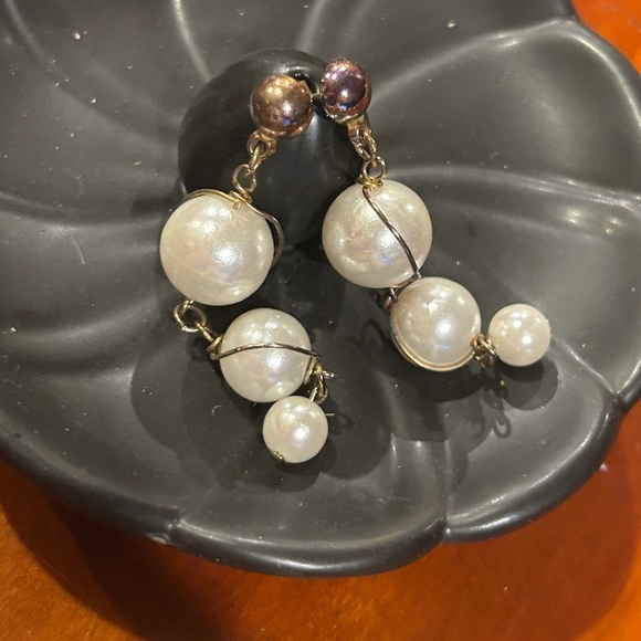 Artisan Pearl Drop Earrings Handcrafted Pierced 3 Pearl Drop Dangling Earrings - Picture 4 of 11